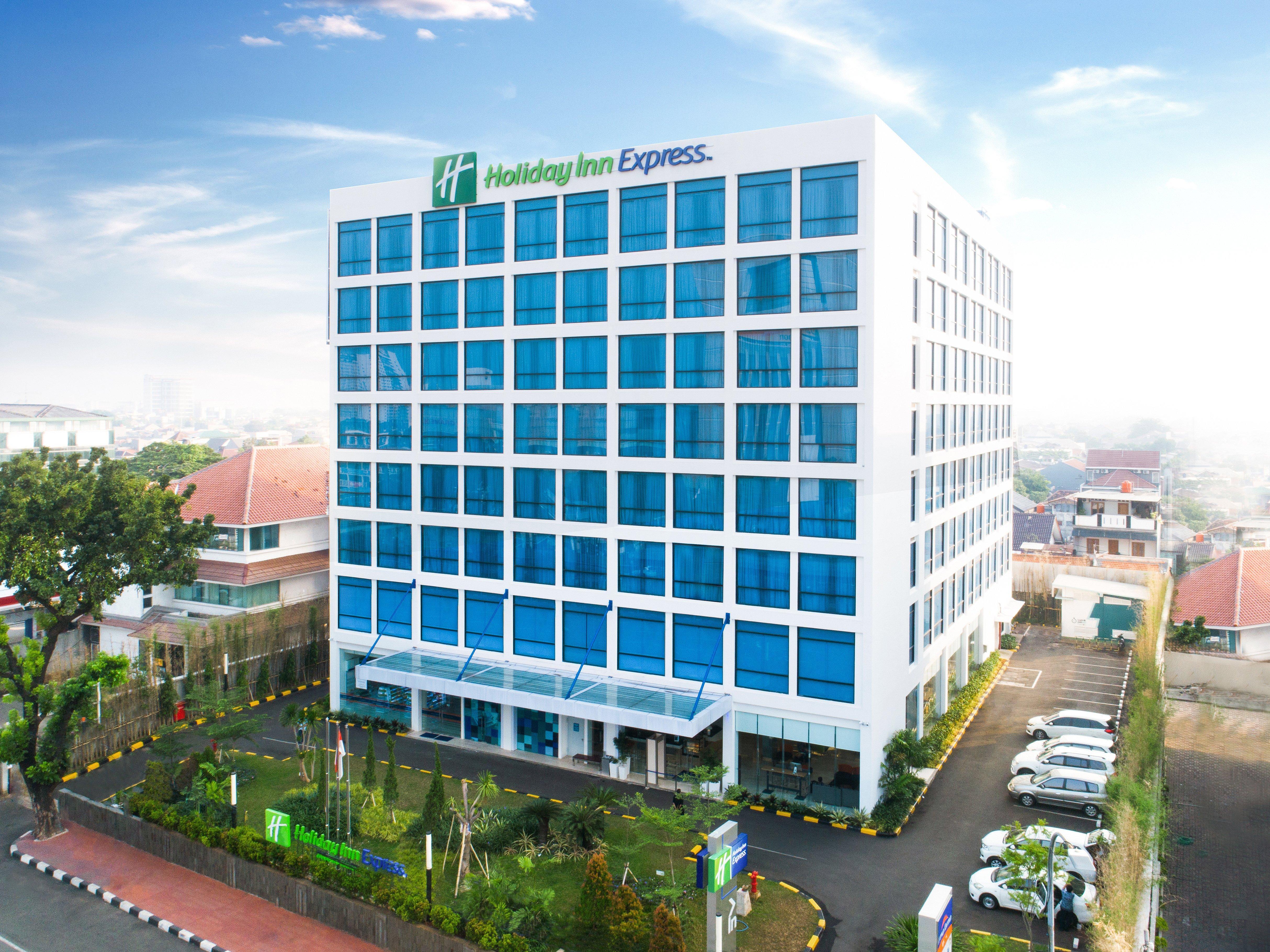 Holiday Inn Express Jakarta Matraman By Ihg מראה חיצוני תמונה